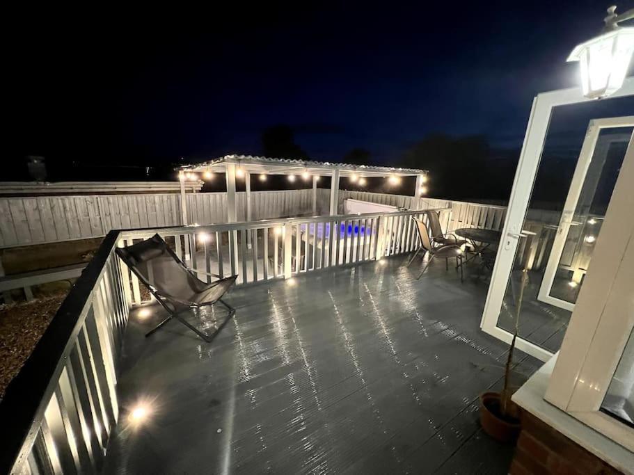 Numero Venti Aparthouse Wifi Parking Hot Tub Newcastle upon Tyne Buitenkant foto